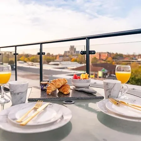 Luxury Penthouse, Minster Views, Terrace & Parking York