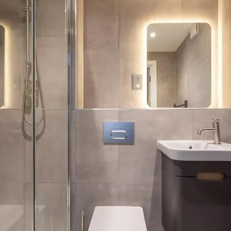 Luxury Penthouse, Minster Views, Terrace & Parking York